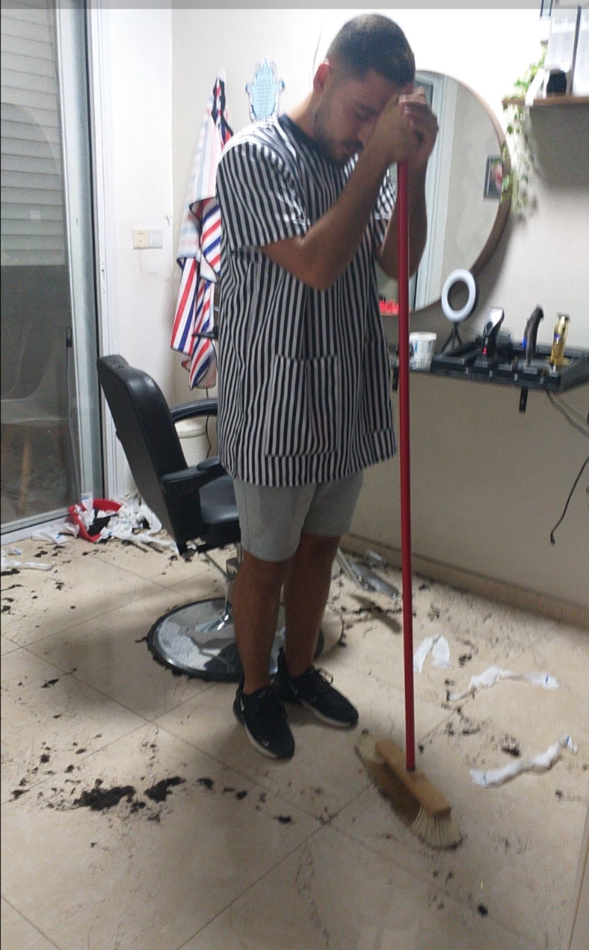 לפני